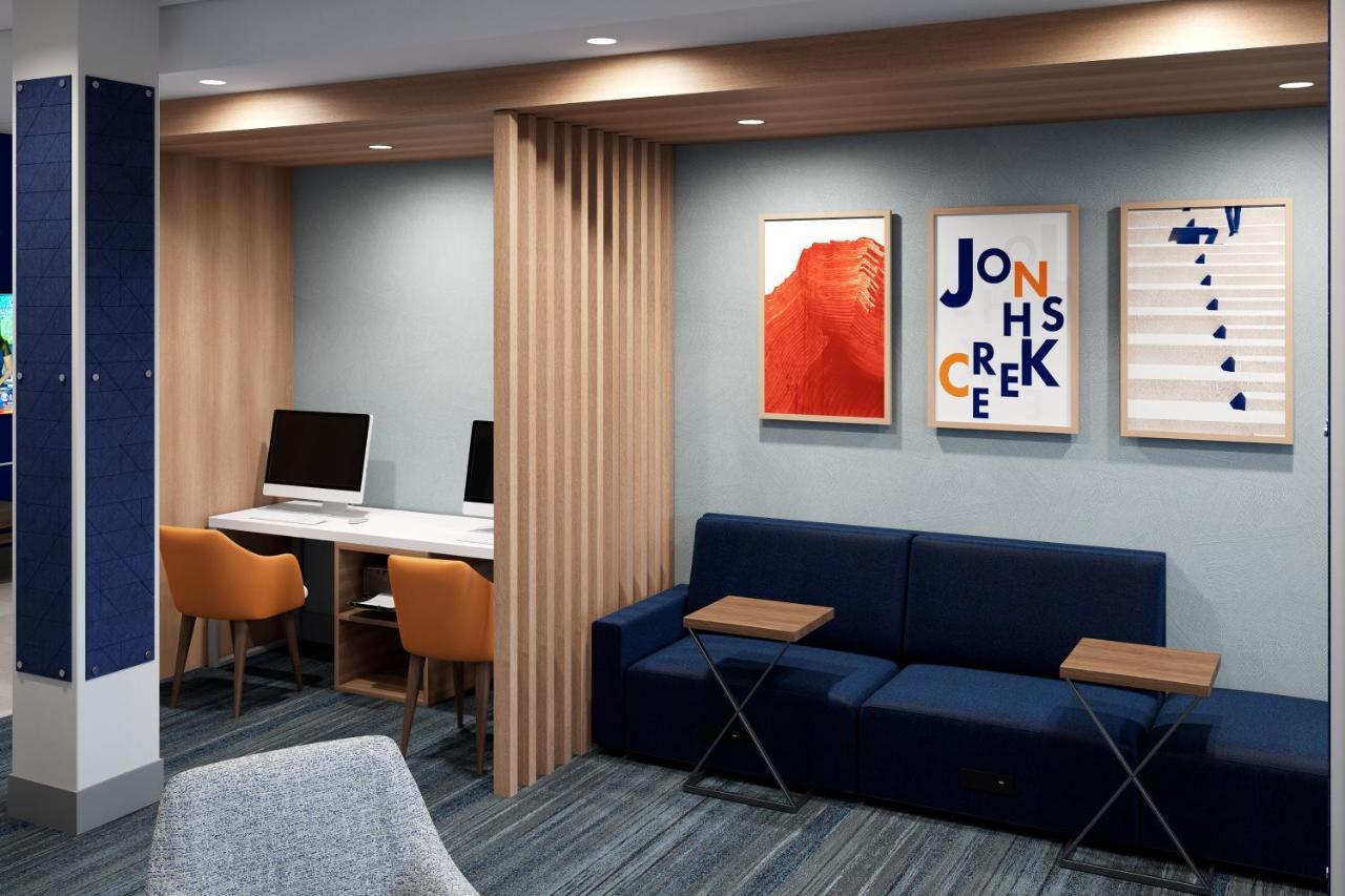 Holiday Inn Express & Suites Oscoda By Ihg Extérieur photo