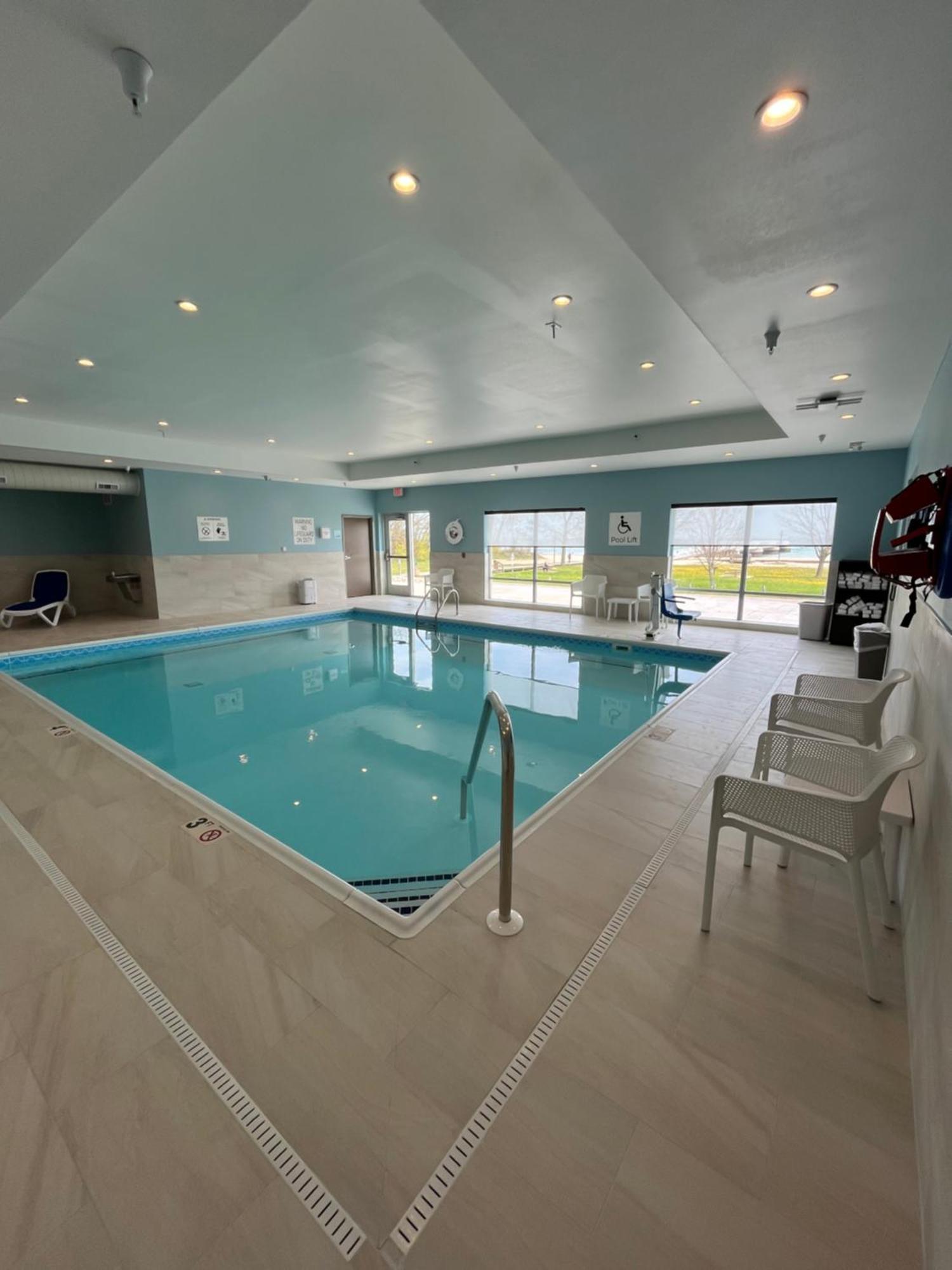 Holiday Inn Express & Suites Oscoda By Ihg Extérieur photo