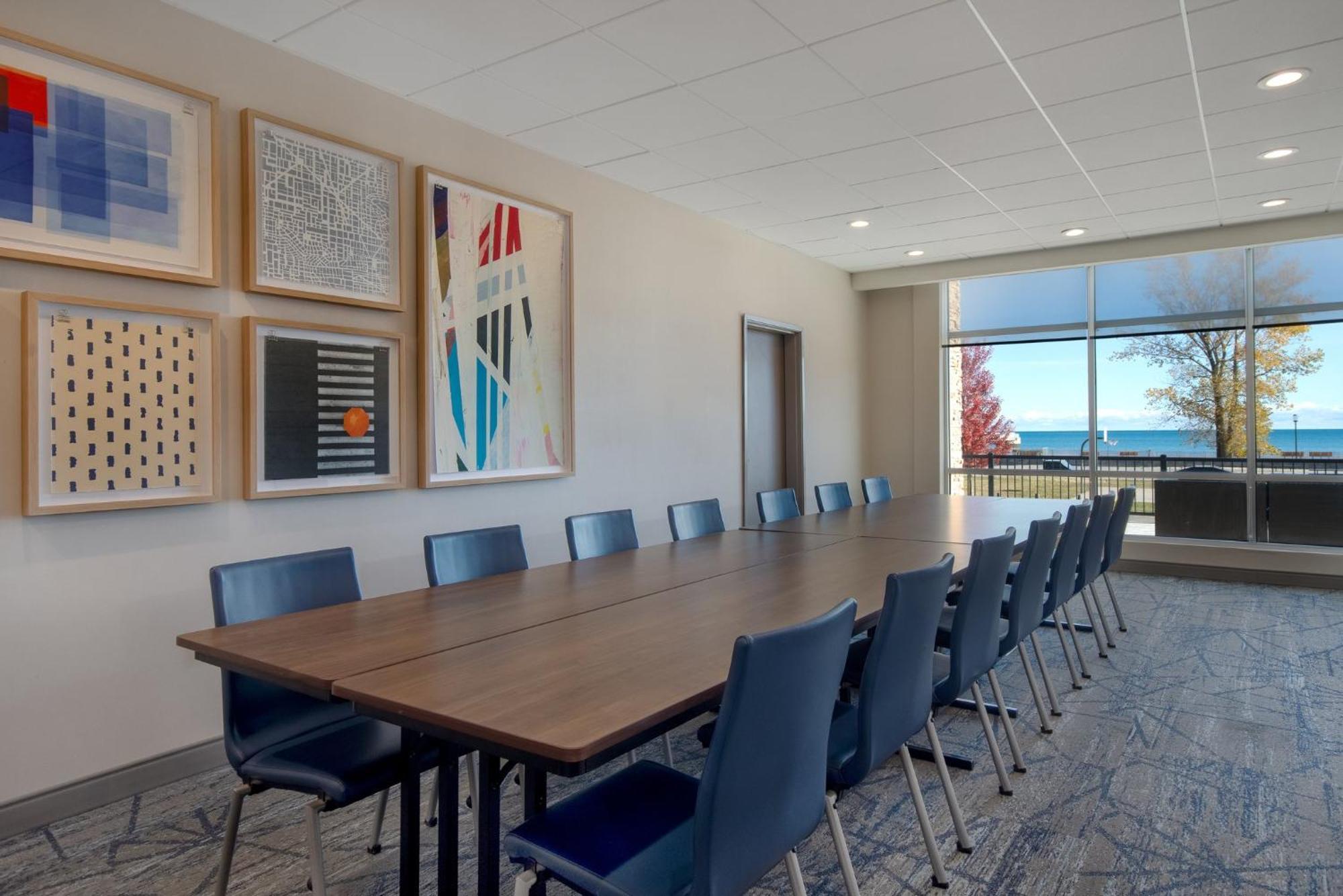 Holiday Inn Express & Suites Oscoda By Ihg Extérieur photo