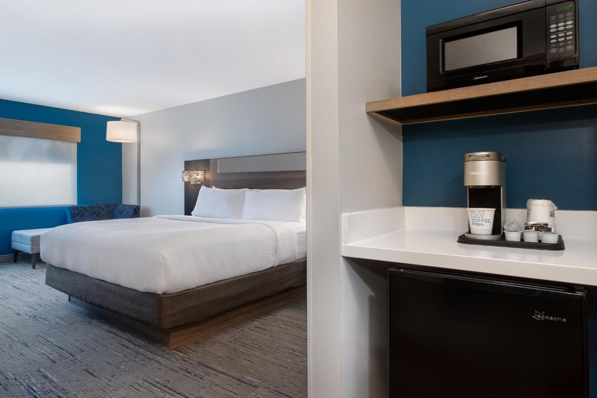 Holiday Inn Express & Suites Oscoda By Ihg Extérieur photo