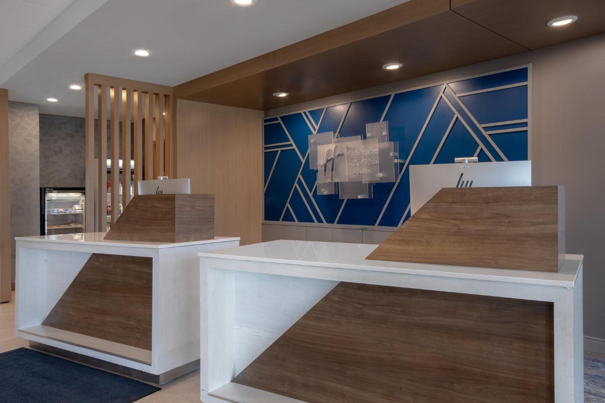 Holiday Inn Express & Suites Oscoda By Ihg Extérieur photo